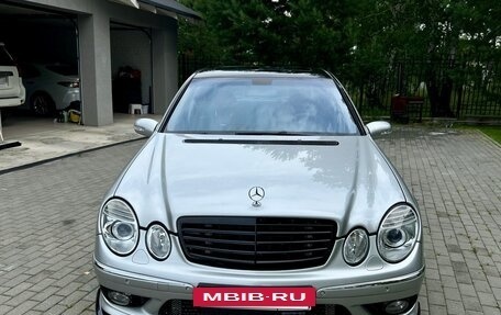 Mercedes-Benz E-Класс AMG, 2003 год, 2 100 000 рублей, 5 фотография