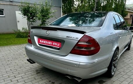 Mercedes-Benz E-Класс AMG, 2003 год, 2 100 000 рублей, 8 фотография