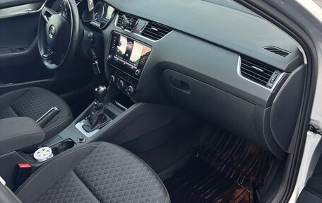 Skoda Octavia, 2017 год, 2 200 000 рублей, 7 фотография