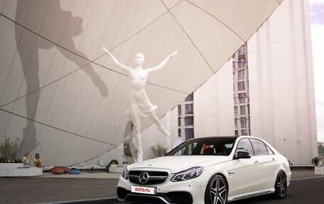Mercedes-Benz E-Класс AMG, 2013 год, 4 950 000 рублей, 3 фотография