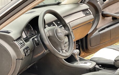 Audi A6, 2002 год, 590 000 рублей, 13 фотография