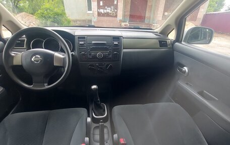 Nissan Tiida, 2011 год, 800 000 рублей, 5 фотография