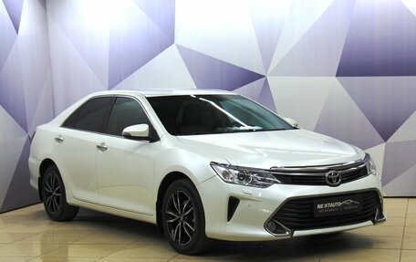 Toyota Camry, 2016 год, 1 850 000 рублей, 9 фотография