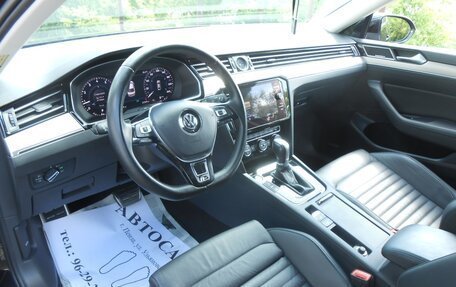 Volkswagen Passat B8 рестайлинг, 2019 год, 2 880 000 рублей, 16 фотография