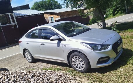 Hyundai Solaris II рестайлинг, 2019 год, 1 350 000 рублей, 2 фотография