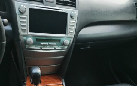 Toyota Camry, 2008 год, 980 000 рублей, 17 фотография