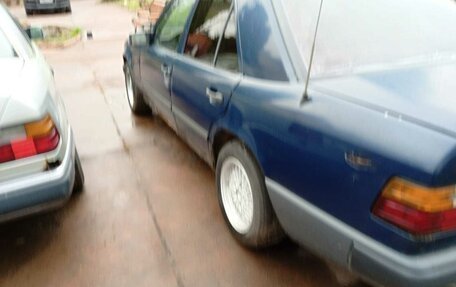 Mercedes-Benz W124, 1991 год, 250 000 рублей, 12 фотография