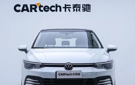 Volkswagen Golf VIII, 2021 год, 1 290 000 рублей, 2 фотография
