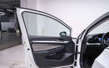 Volkswagen Golf VIII, 2021 год, 1 290 000 рублей, 8 фотография