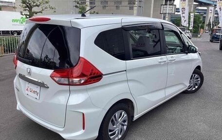 Honda Freed II, 2022 год, 1 100 100 рублей, 5 фотография