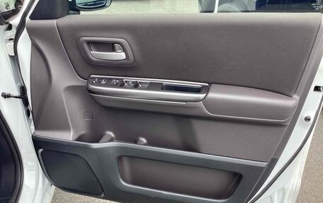 Honda Freed II, 2022 год, 1 100 100 рублей, 13 фотография