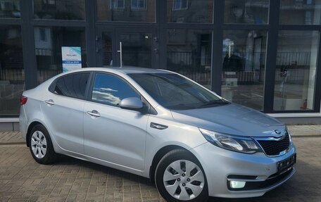 KIA Rio III рестайлинг, 2015 год, 890 000 рублей, 2 фотография