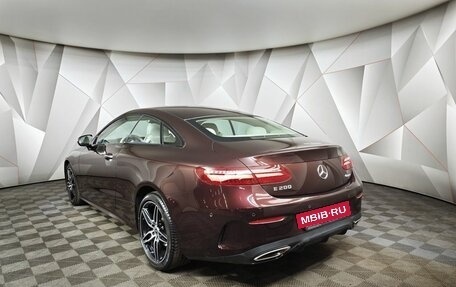Mercedes-Benz E-Класс, 2019 год, 4 450 000 рублей, 4 фотография