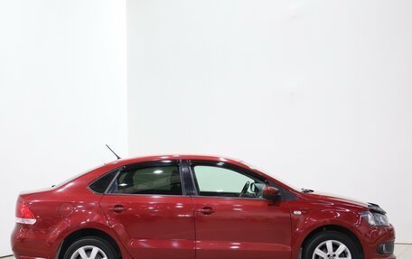 Volkswagen Polo VI (EU Market), 2015 год, 860 000 рублей, 4 фотография