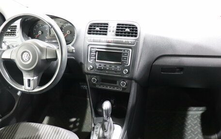 Volkswagen Polo VI (EU Market), 2015 год, 860 000 рублей, 13 фотография