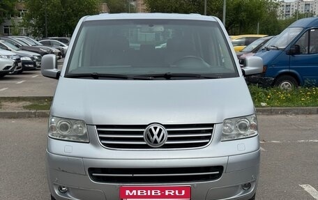 Volkswagen Multivan T5, 2005 год, 1 200 000 рублей, 2 фотография