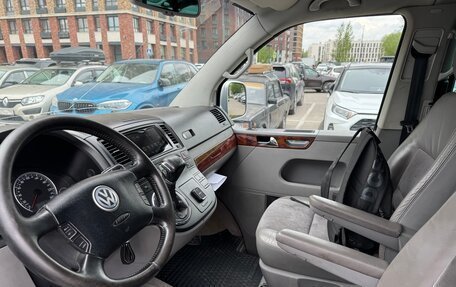 Volkswagen Multivan T5, 2005 год, 1 200 000 рублей, 14 фотография