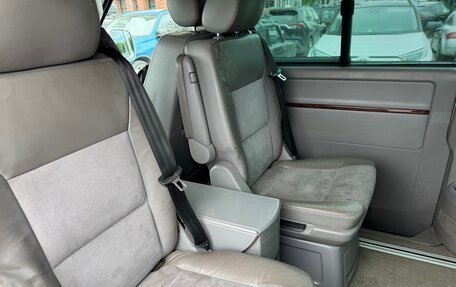Volkswagen Multivan T5, 2005 год, 1 200 000 рублей, 19 фотография