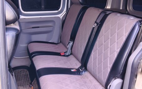Volkswagen Caddy III рестайлинг, 2008 год, 550 000 рублей, 4 фотография