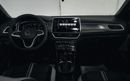 Volkswagen T-Roc I, 2026 год, 3 800 000 рублей, 21 фотография