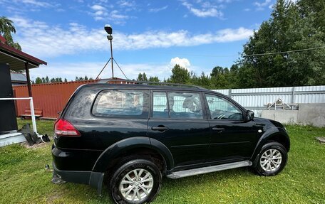 Mitsubishi Pajero Sport II рестайлинг, 2015 год, 2 000 000 рублей, 1 фотография