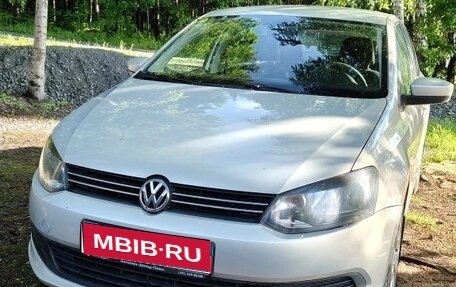 Volkswagen Polo VI (EU Market), 2012 год, 600 000 рублей, 1 фотография