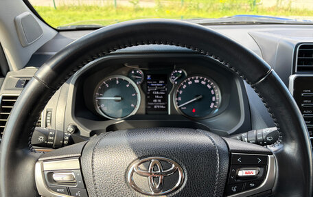 Toyota Land Cruiser Prado 150 рестайлинг 2, 2020 год, 8 200 000 рублей, 7 фотография