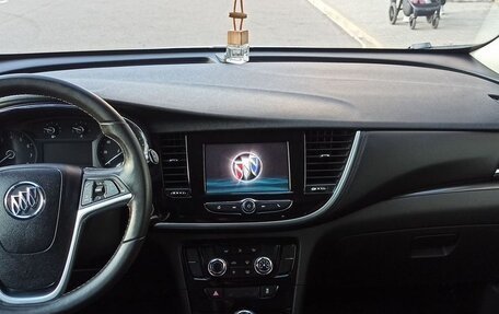 Buick Encore I, 2021 год, 1 490 000 рублей, 18 фотография