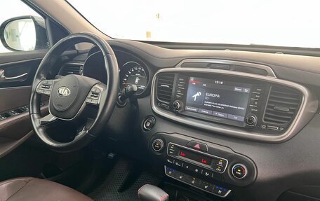KIA Sorento III Prime рестайлинг, 2019 год, 3 050 000 рублей, 10 фотография