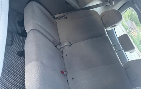 Toyota Sienna III, 2011 год, 2 050 000 рублей, 8 фотография