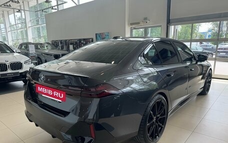 BMW 5 серия, 2023 год, 6 990 000 рублей, 3 фотография