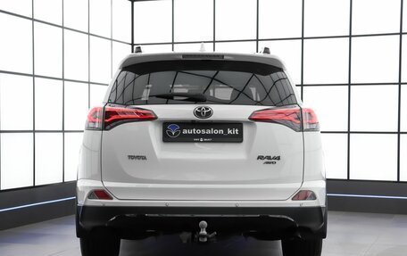 Toyota RAV4, 2019 год, 2 690 000 рублей, 5 фотография