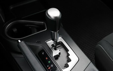 Toyota RAV4, 2019 год, 2 690 000 рублей, 18 фотография