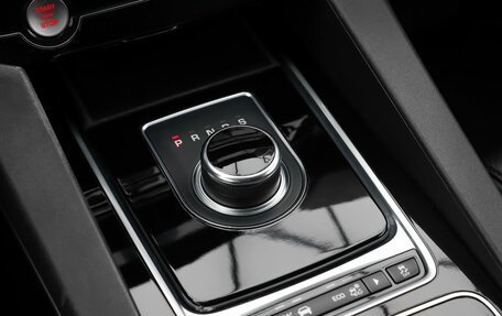 Jaguar F-Pace, 2016 год, 2 390 000 рублей, 15 фотография