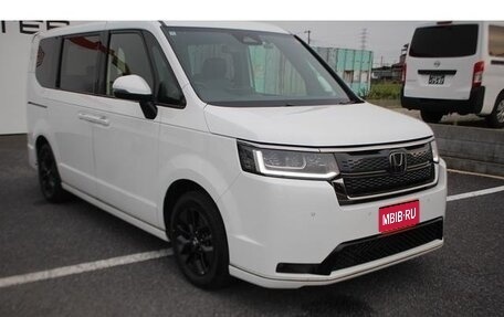 Honda Stepwgn, 2022 год, 1 700 010 рублей, 1 фотография