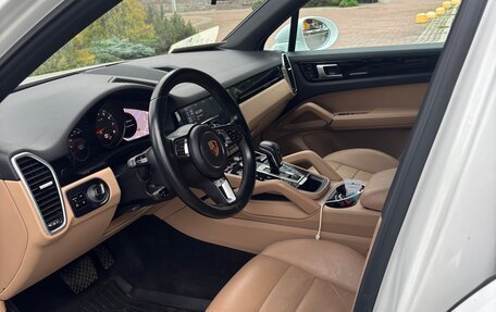 Porsche Cayenne III, 2018 год, 5 750 000 рублей, 6 фотография