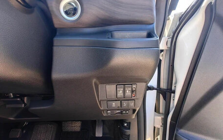 Honda Freed II, 2022 год, 1 390 000 рублей, 17 фотография