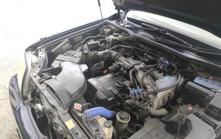 Toyota Crown, 2000 год, 900 000 рублей, 4 фотография