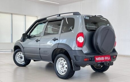 Chevrolet Niva I рестайлинг, 2019 год, 799 000 рублей, 7 фотография