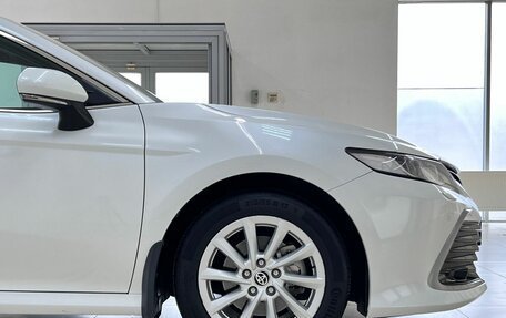 Toyota Camry, 2021 год, 3 545 000 рублей, 18 фотография