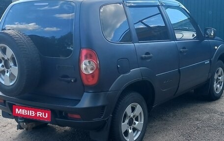 Chevrolet Niva I рестайлинг, 2005 год, 550 000 рублей, 6 фотография