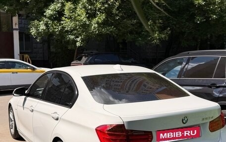 BMW 3 серия, 2013 год, 1 600 000 рублей, 3 фотография