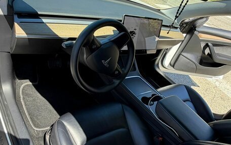 Tesla Model 3 I, 2021 год, 1 850 000 рублей, 10 фотография