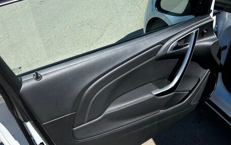 Opel Astra J, 2012 год, 700 000 рублей, 11 фотография