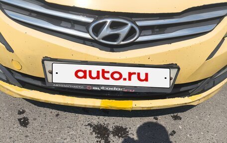 Hyundai Solaris II рестайлинг, 2015 год, 360 000 рублей, 2 фотография