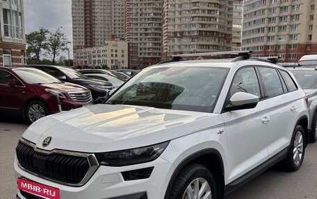 Skoda Kodiaq I, 2022 год, 2 620 000 рублей, 2 фотография