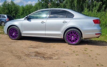 Volkswagen Jetta VI, 2012 год, 1 100 000 рублей, 4 фотография