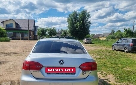 Volkswagen Jetta VI, 2012 год, 1 100 000 рублей, 10 фотография