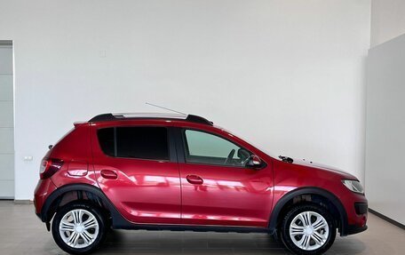 Renault Sandero II рестайлинг, 2017 год, 940 000 рублей, 4 фотография