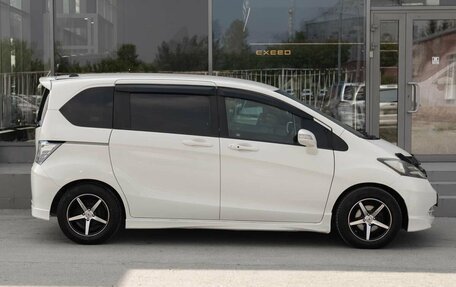 Honda Freed I, 2011 год, 950 000 рублей, 4 фотография
